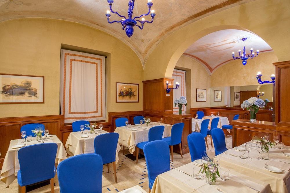 Una Hotels Empire Roma Eksteriør bilde